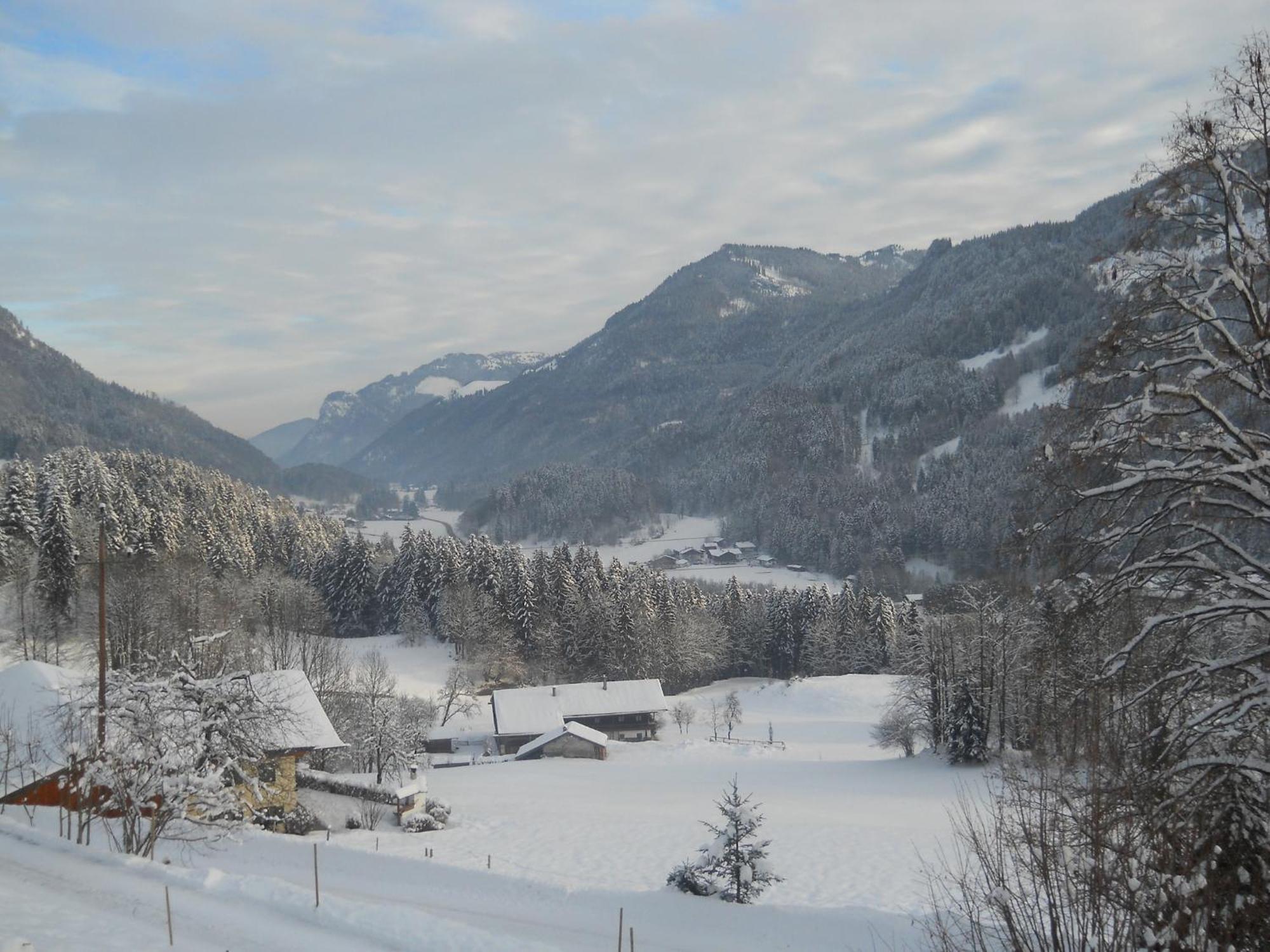 Chalet In Niederndorf Near Kufstein With Balcony Niederndorferberg المظهر الخارجي الصورة